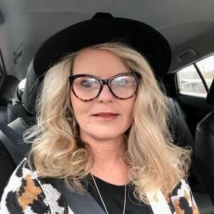 Meet your Posher, Kellie